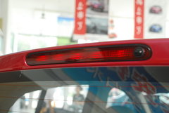 2009款 1.0L 自动 豪华型