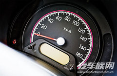 2009款 1.0L 自动 豪华型