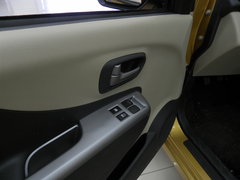 2009款 1.0L 自动 豪华型