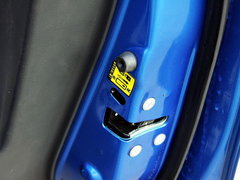 2009款 1.0L 自动 豪华型