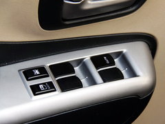 2009款 1.0L 自动 豪华型