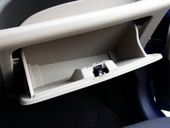 2009款 1.0L 自动 豪华型