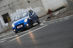 2009款 1.0L 自动 豪华型