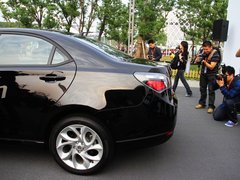 2010款 1.8T 自动 舒适版