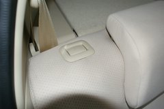 2009款 1.6L 自动 豪华型