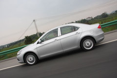2010款 1.5 手动 标准型