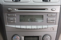2010款 1.5 手动 标准型