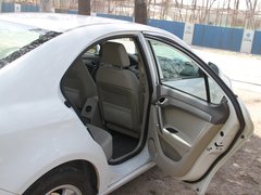 2010款 1.5 手动 标准型