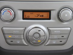 2010款 1.5 手动 标准型