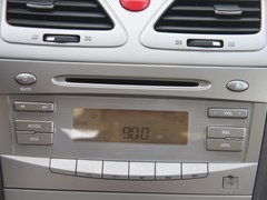 2010款 1.5 手动 标准型