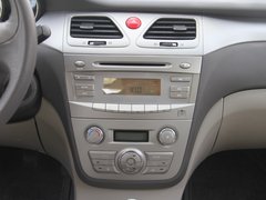 2010款 1.5 手动 标准型