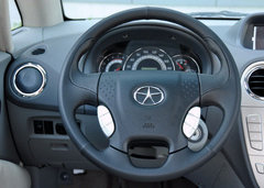 2010款 1.8 手动 标准型
