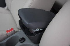 2010款 1.8 手动 标准型