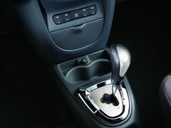 2011款 1.0 手动 舒适型