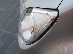 2011款 1.0 手动 舒适型