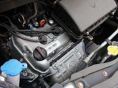 2011款 1.0 手动 舒适型