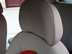 2011款 1.0 手动 舒适型