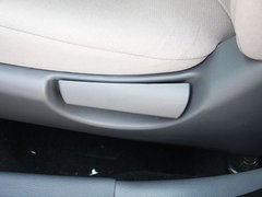 2011款 1.0 手动 舒适型