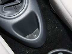 2011款 1.0 手动 舒适型