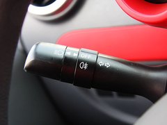 2011款 1.0 手动 舒适型
