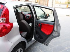 2011款 1.0 手动 舒适型