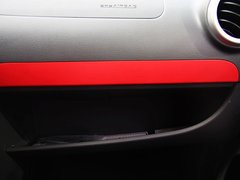 2011款 1.0 手动 舒适型