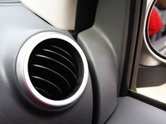 2011款 1.0 手动 舒适型