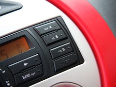 2011款 1.0 手动 舒适型