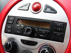 2011款 1.0 手动 舒适型