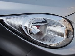 2011款 1.0 手动 舒适型