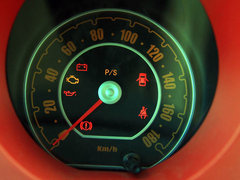2011款 1.0 手动 舒适型