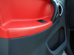 2011款 1.0 手动 舒适型