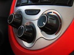 2011款 1.0 手动 舒适型