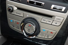 2009款 5.0 自动 V8机械增压硬顶跑车
