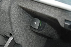 2009款 5.0 自动 V8机械增压硬顶跑车