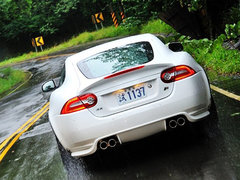 2009款 5.0 自动 V8机械增压硬顶跑车