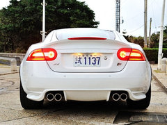 2009款 5.0 自动 V8机械增压硬顶跑车