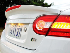 2009款 5.0 自动 V8机械增压硬顶跑车