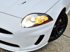 2009款 5.0 自动 V8机械增压硬顶跑车