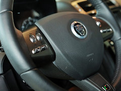 2009款 5.0 自动 V8机械增压硬顶跑车