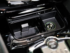 2009款 5.0 自动 V8机械增压硬顶跑车