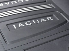 2009款 5.0 自动 V8机械增压硬顶跑车