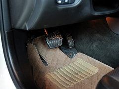 2009款 5.0 自动 V8机械增压硬顶跑车