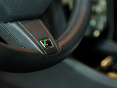 2009款 5.0 自动 V8机械增压硬顶跑车