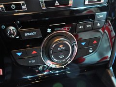 2009款 5.0 自动 V8机械增压硬顶跑车