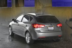 2009款 2.0L 自动 TOP