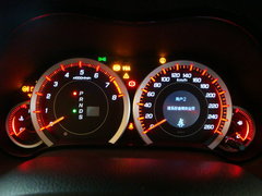 2009款 2.4L 自动 尊贵版