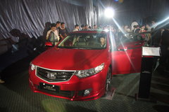 2009款 2.4L 自动 尊贵版