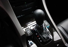 2009款 2.4L 自动 尊贵版