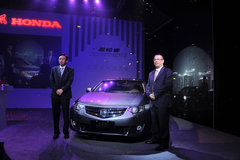 2009款 2.4L 自动 尊贵版